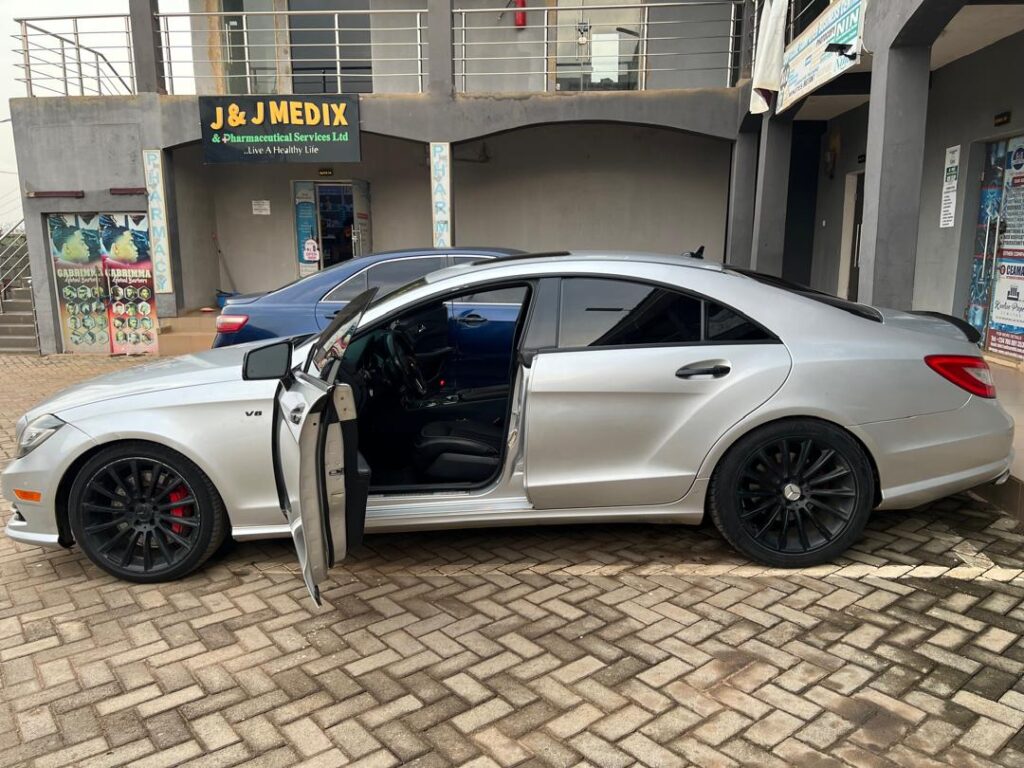 MERCEDES BENZ CLS 550