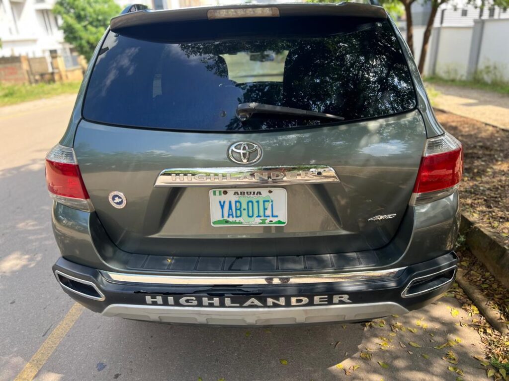 TOYOTA HIGHLANDER 2014