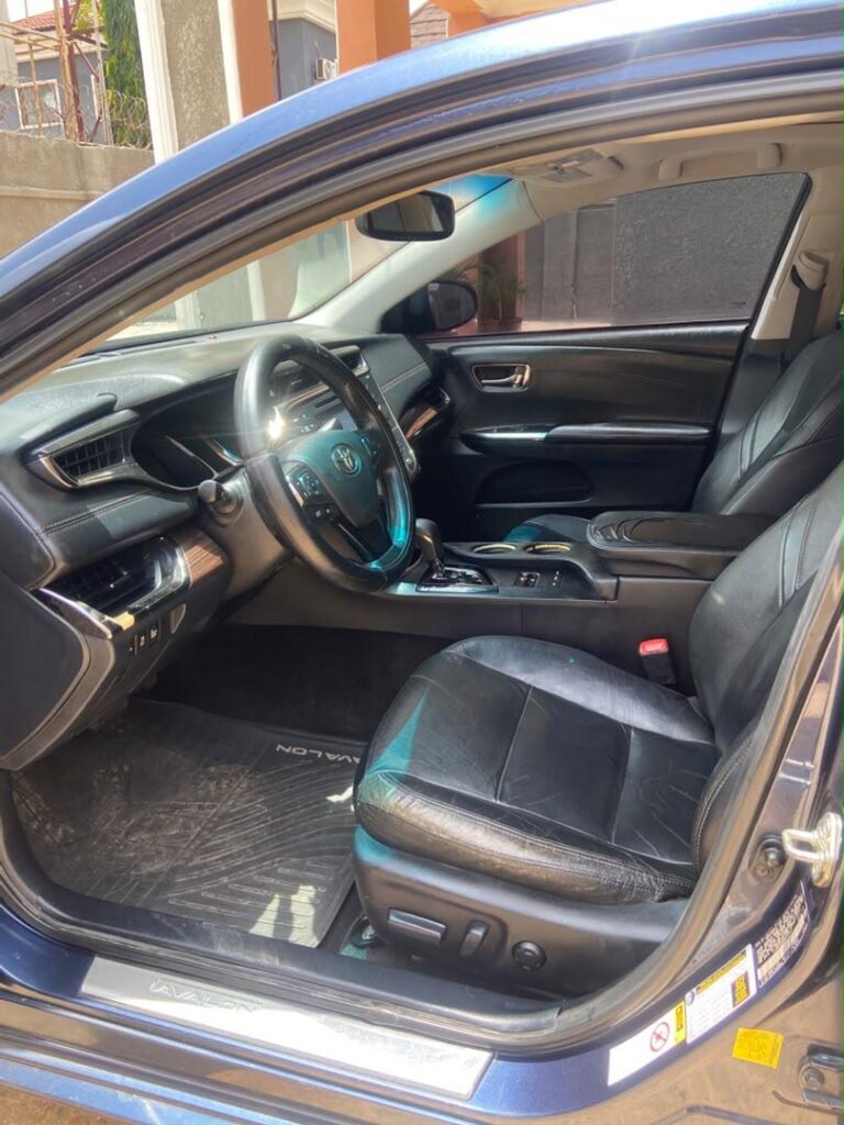 TOYOTA AVALON 2014