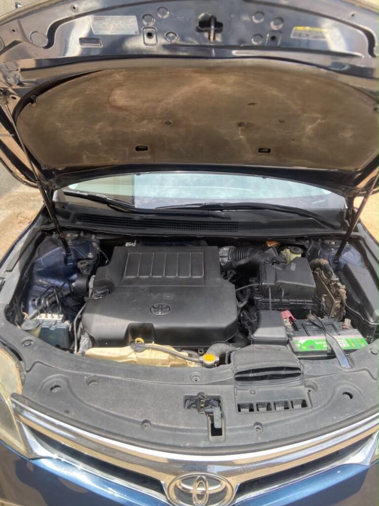 TOYOTA AVALON 2014