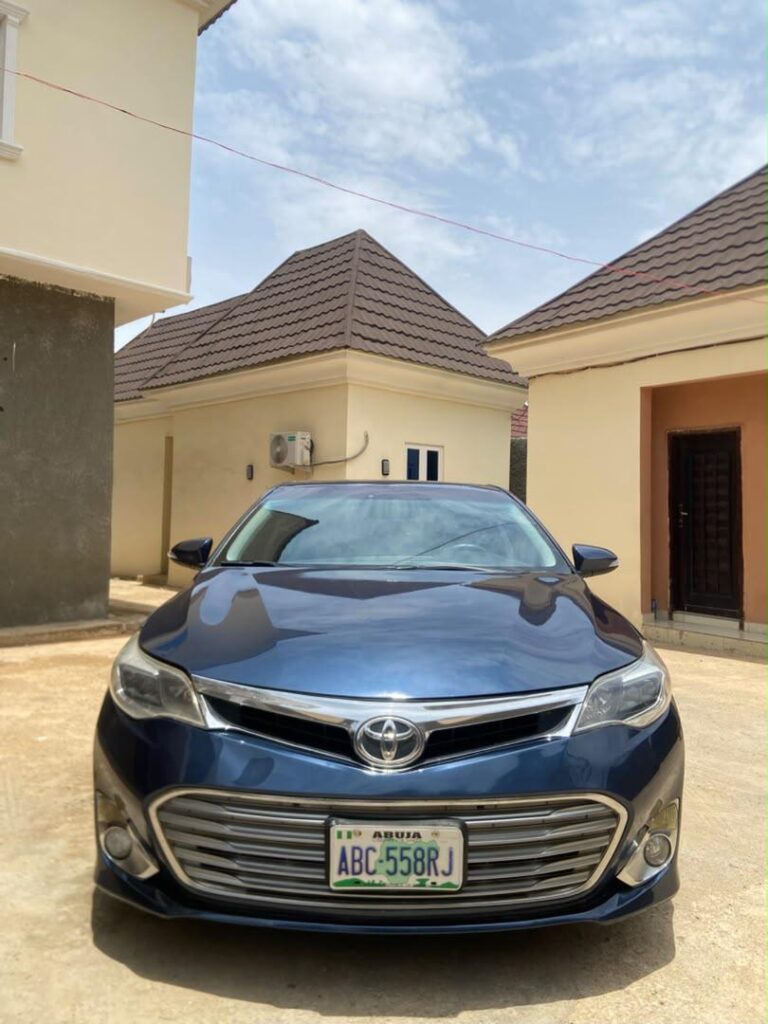 TOYOTA AVALON 2014