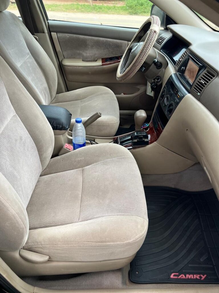 BELGIUM GRADE TOYOTA COROLLA 2005