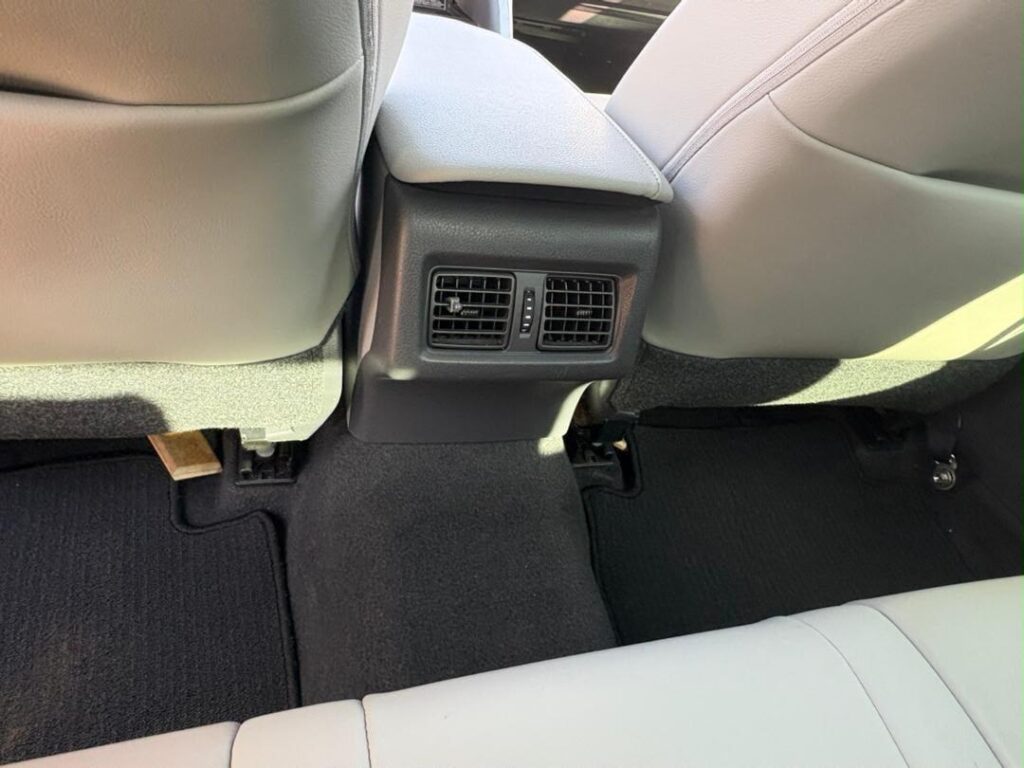 DIRECT BELGIUM TOYOTA CAMRY 2021 XSE