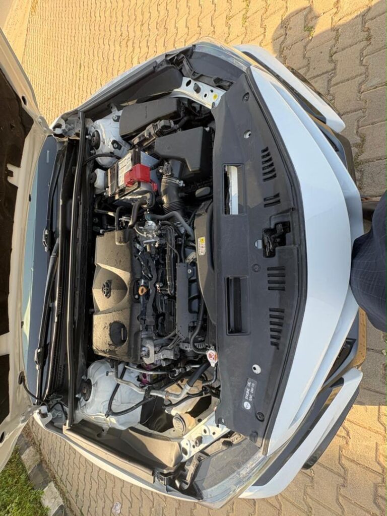 DIRECT BELGIUM TOYOTA CAMRY 2021 XSE